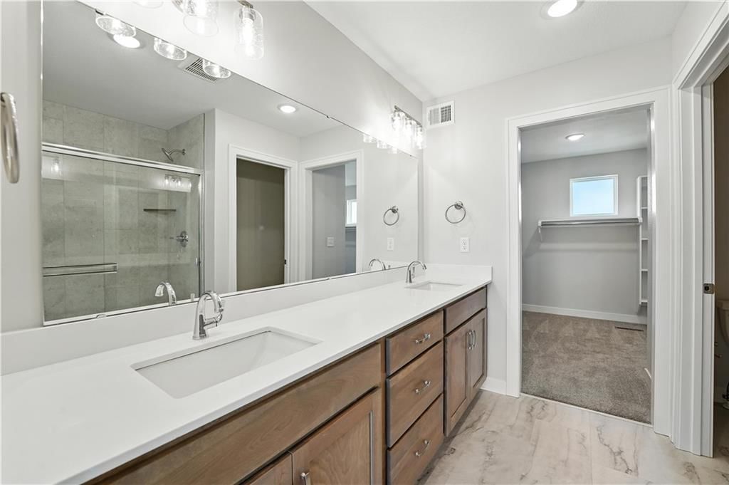 12232 Emerald Street — photo 18
