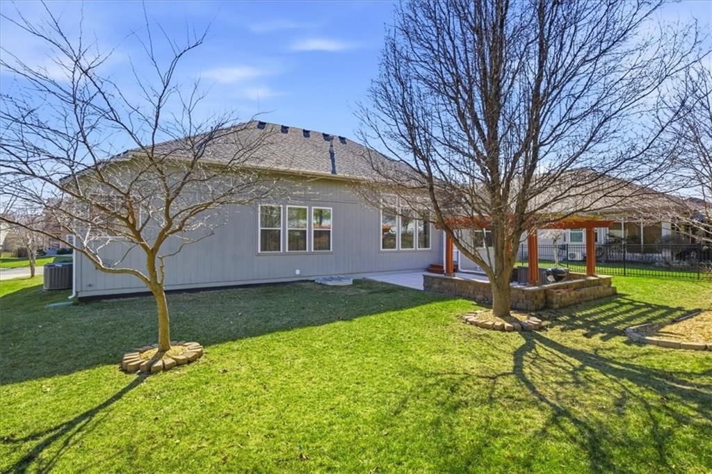 21936 W 175th Terrace — photo 34