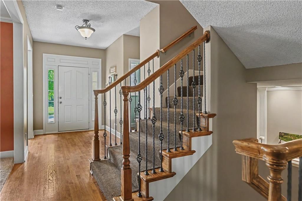 16140 S Brookfield Street — photo 4