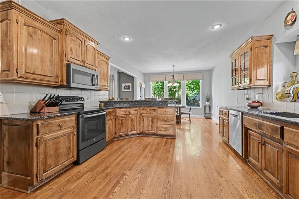 16140 S Brookfield Street — photo 17