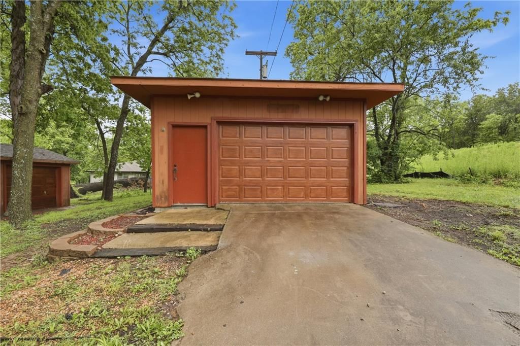 875 Kendall Road — photo 43