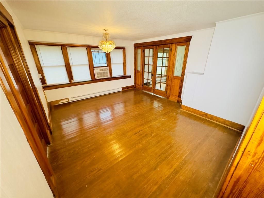 409 W Miller Street — photo 4