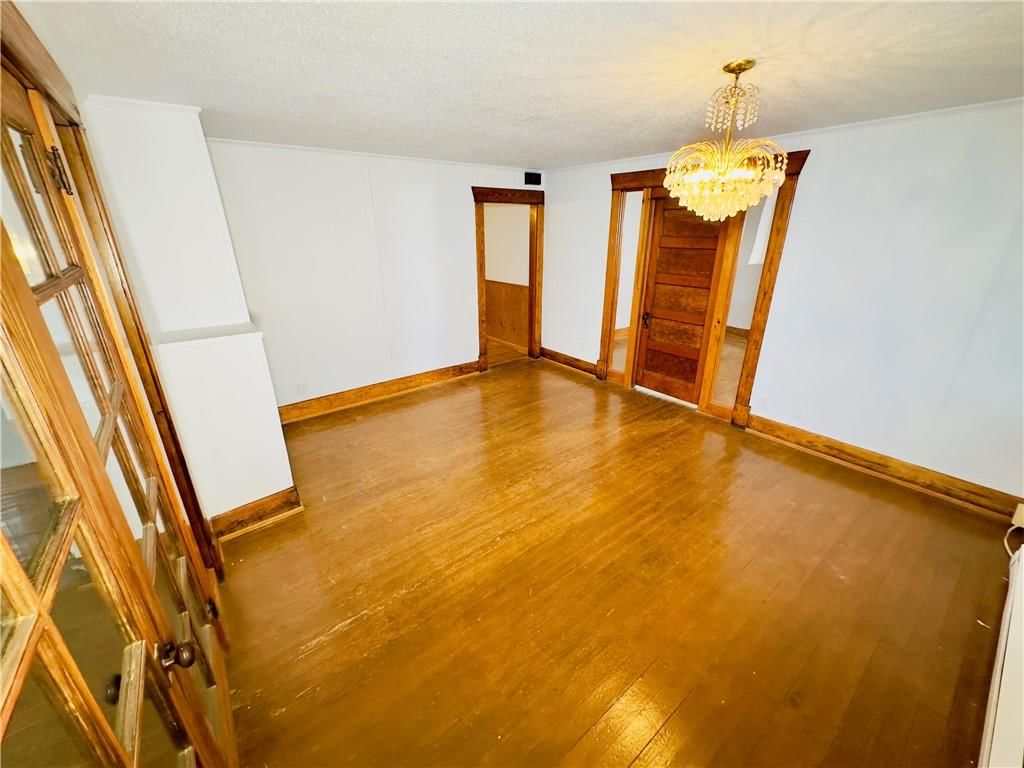409 W Miller Street — photo 5