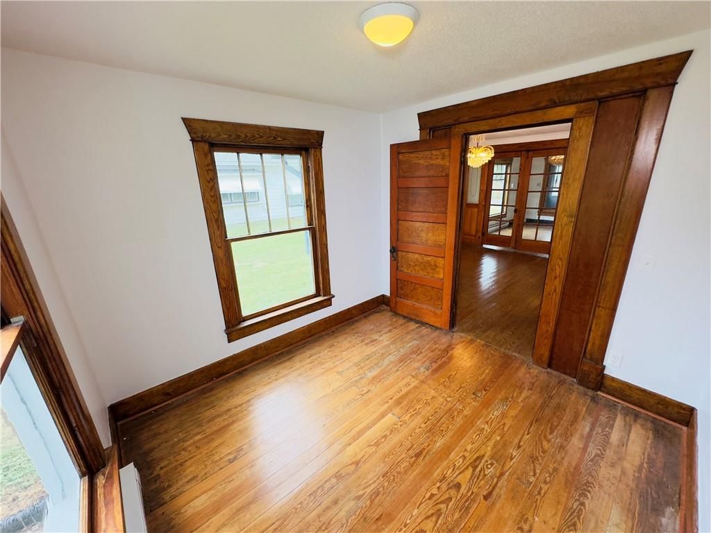 409 W Miller Street — photo 6