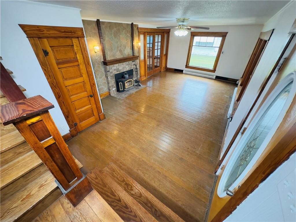 409 W Miller Street — photo 8
