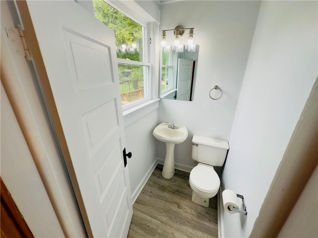 409 W Miller Street — photo 19