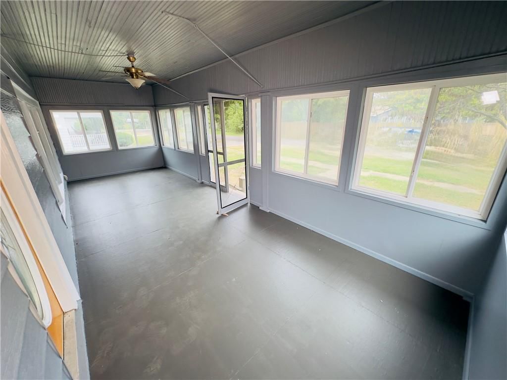 409 W Miller Street — photo 22