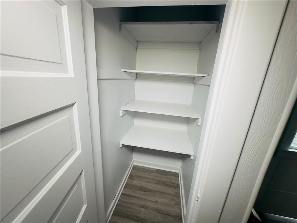 409 W Miller Street — photo 26