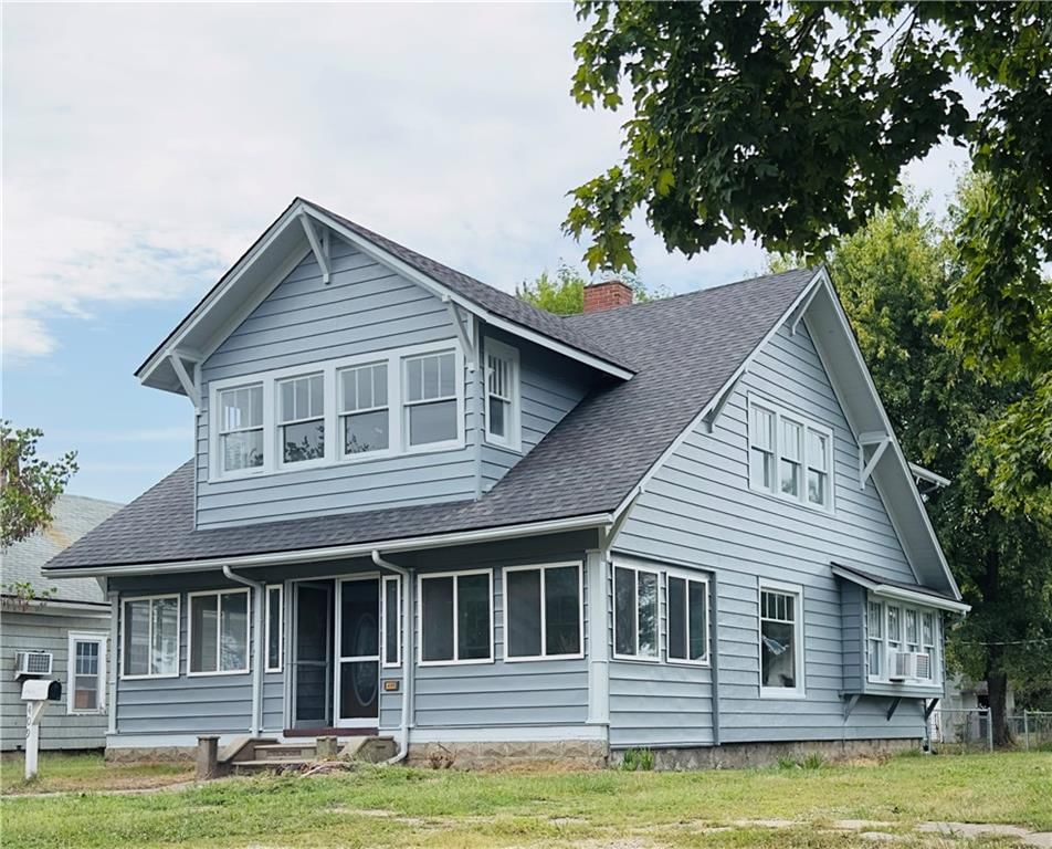 409 W Miller Street — photo 29