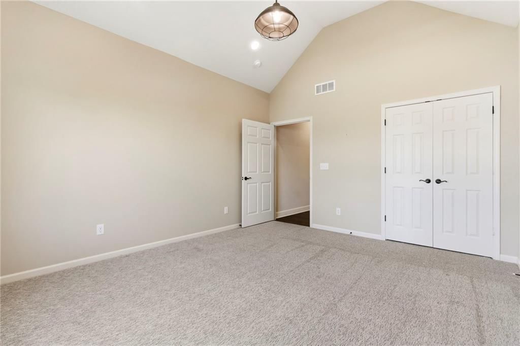 404 W 10th Street — photo 12