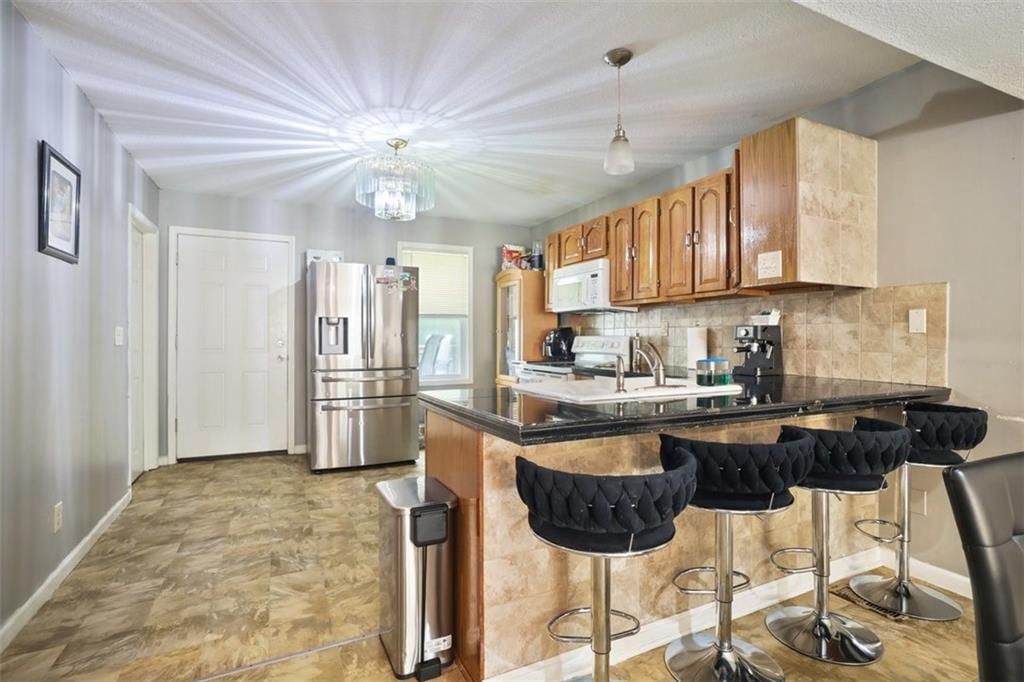 520 E Fair Street — photo 9