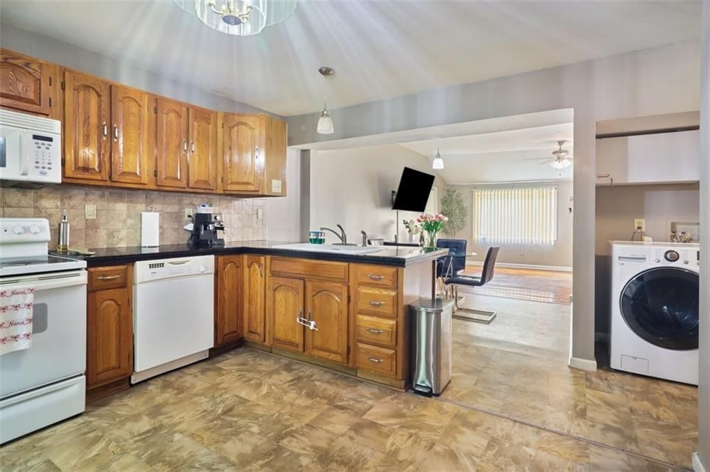 520 E Fair Street — photo 11