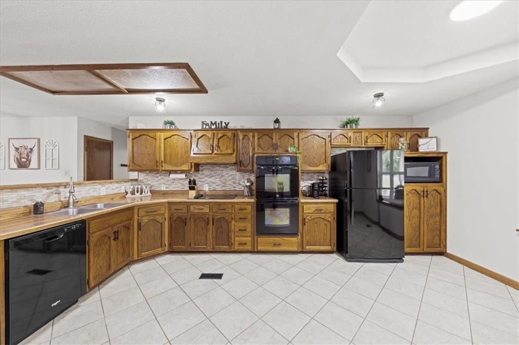 403 N Johnson Drive — photo 11