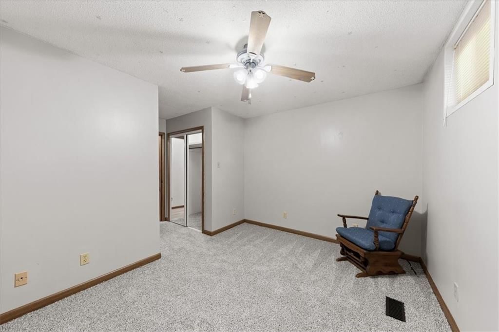 403 N Johnson Drive — photo 13