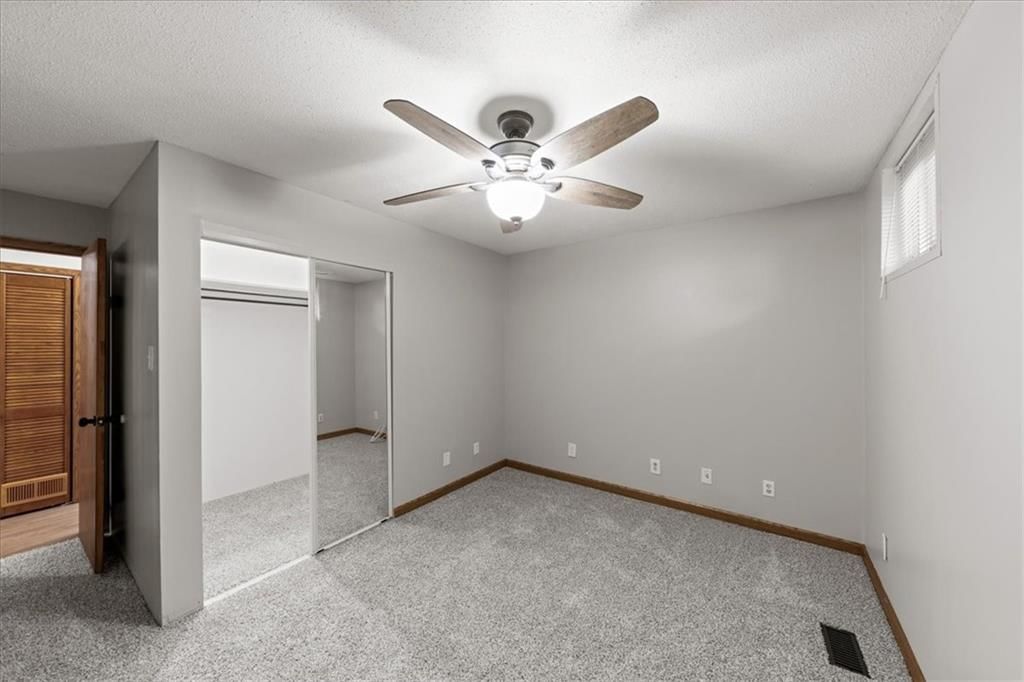 403 N Johnson Drive — photo 15