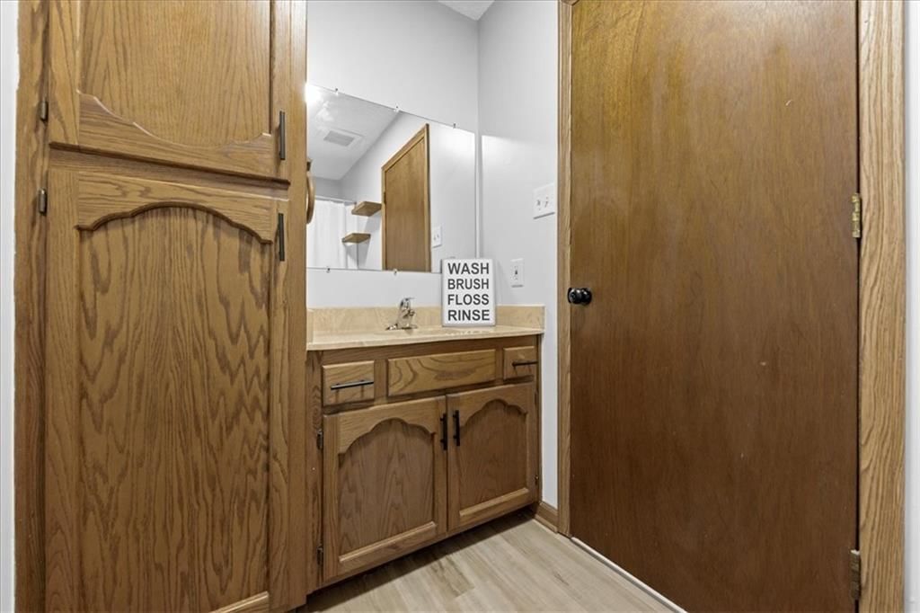 403 N Johnson Drive — photo 22