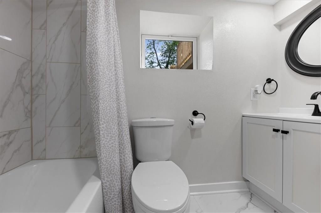 12107 Henry Street — photo 23