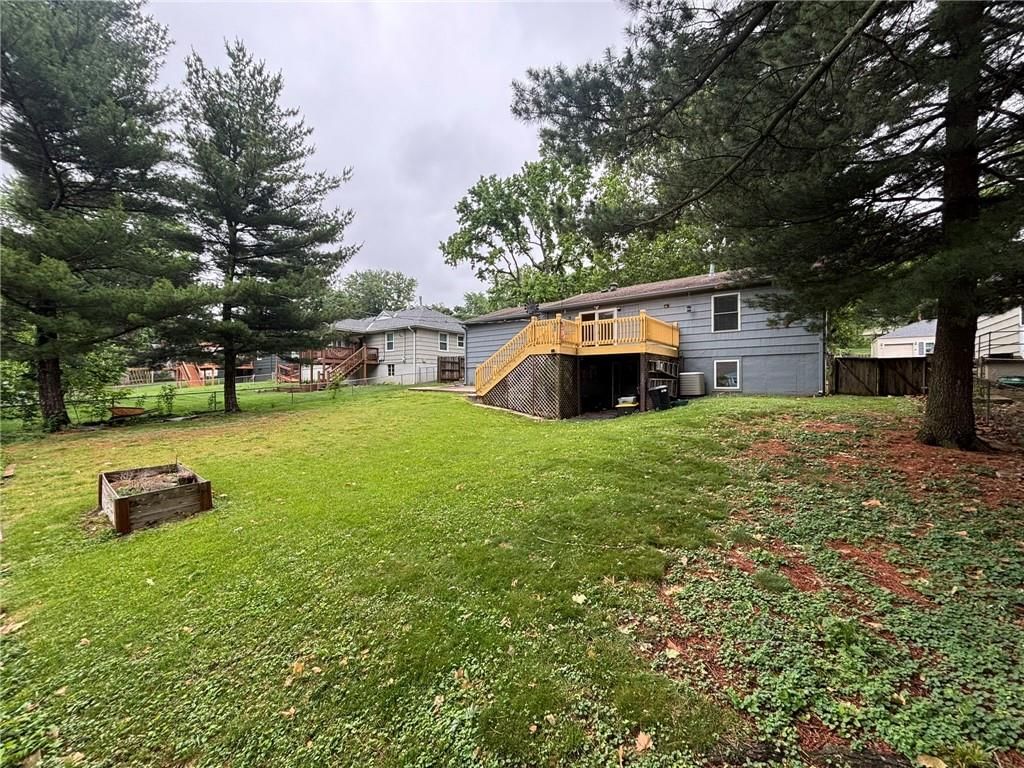 8806 Riley Street — photo 2