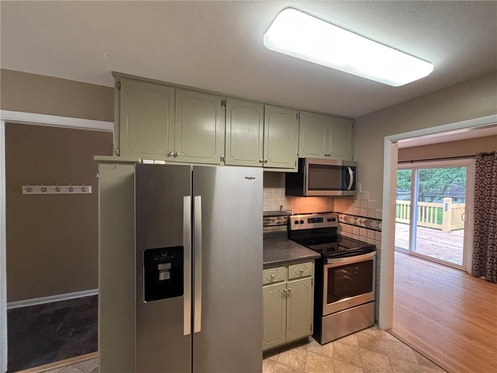 8806 Riley Street — photo 3