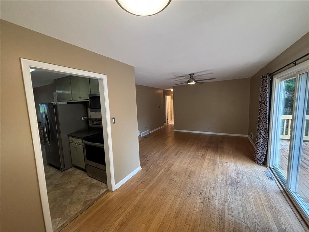 8806 Riley Street — photo 6