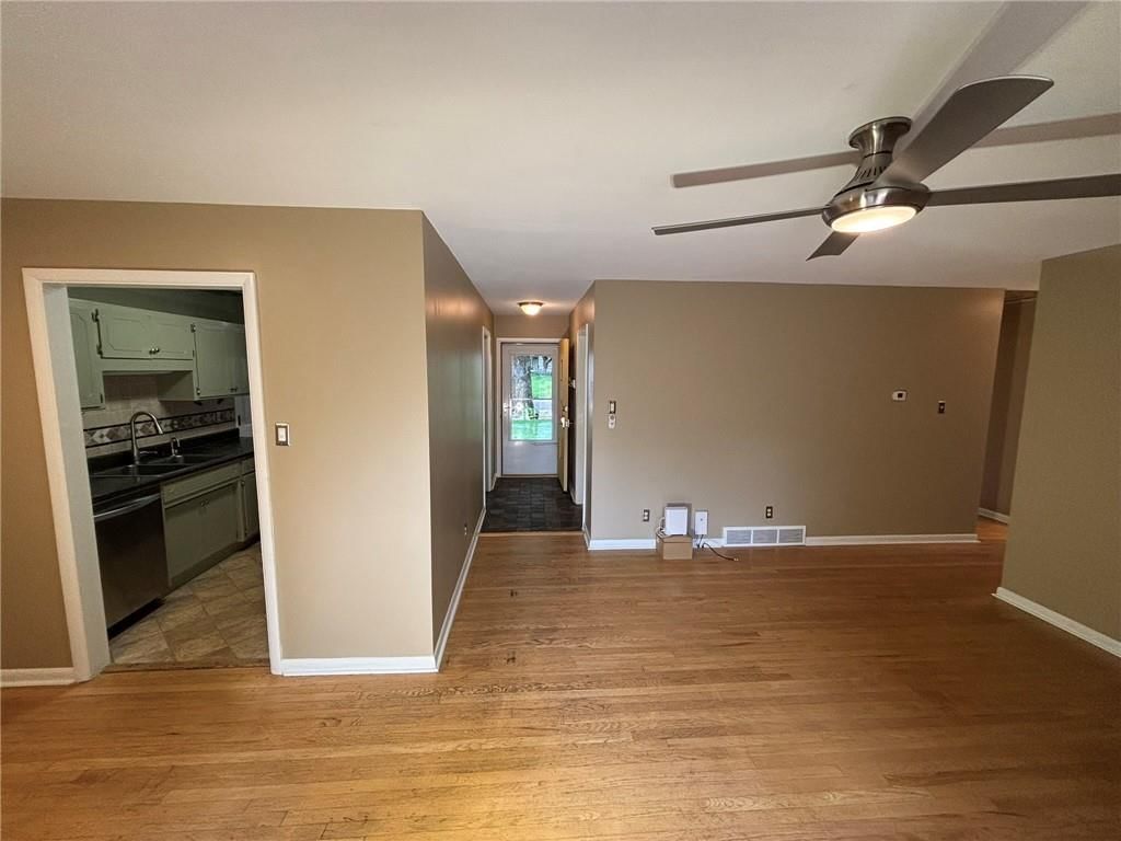 8806 Riley Street — photo 7