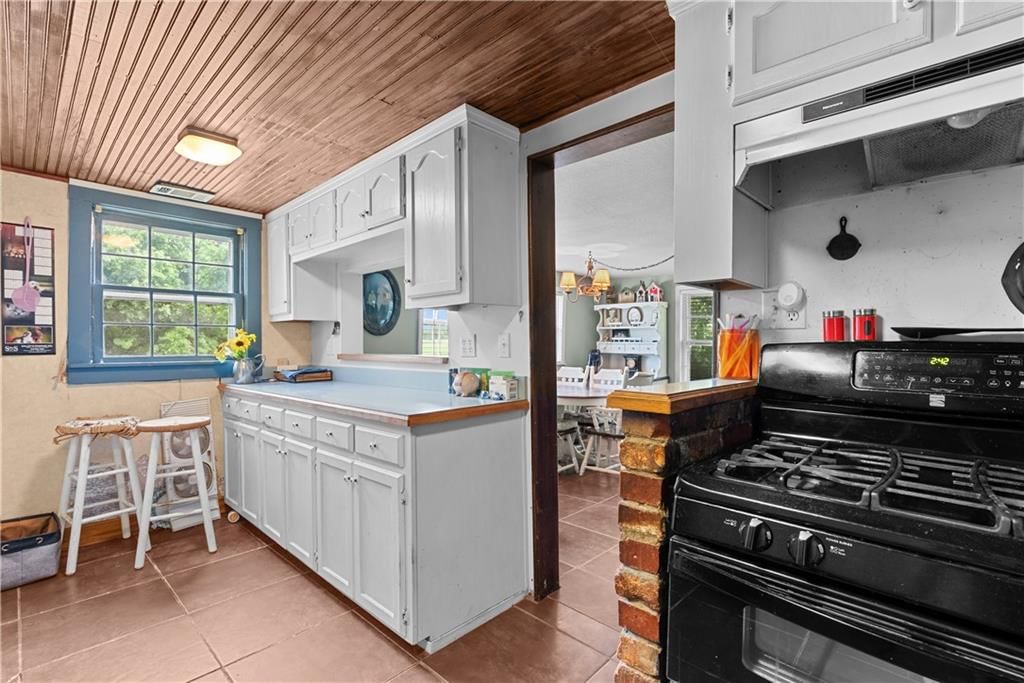 31212 E Webster Road — photo 33
