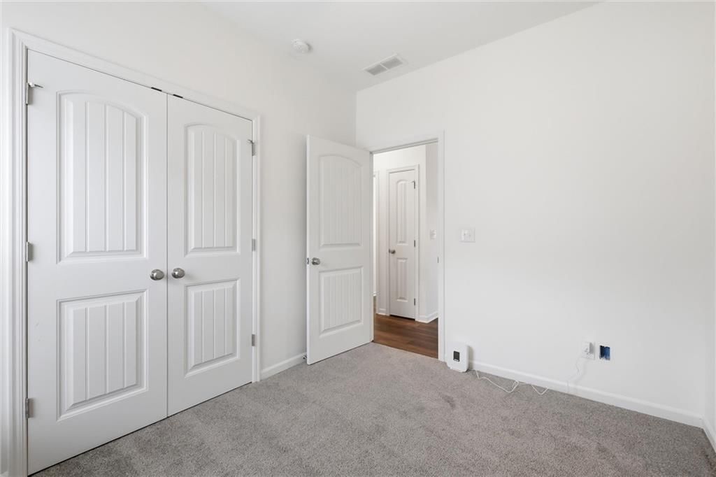 1304 E Joles Drive — photo 17