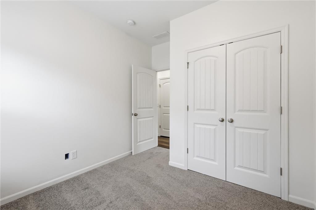 1304 E Joles Drive — photo 24