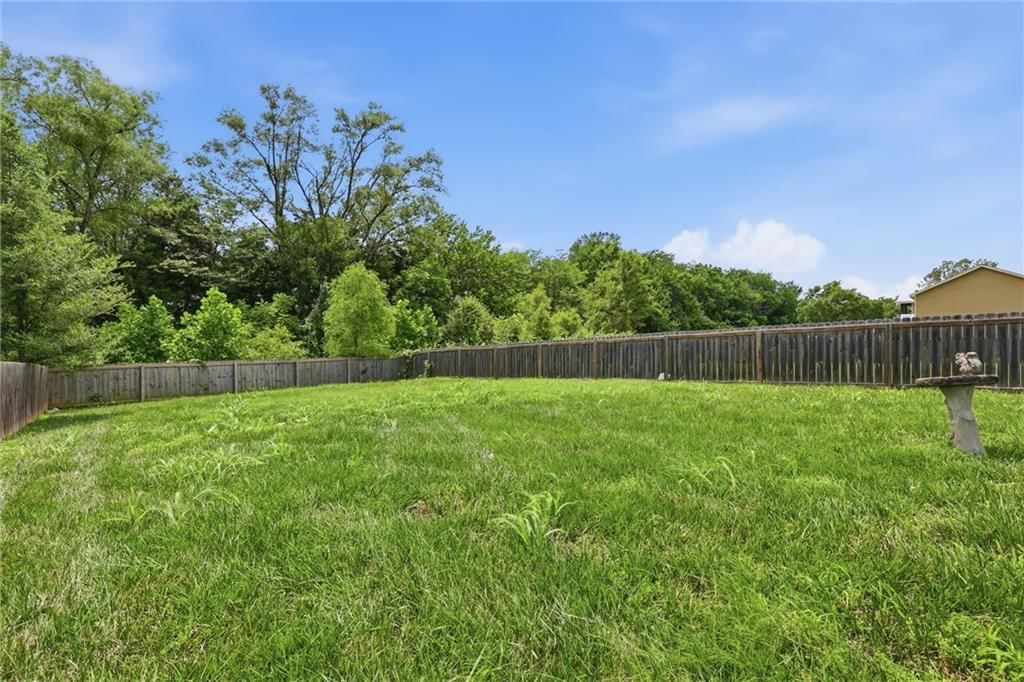 1304 E Joles Drive — photo 26