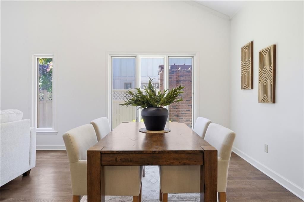 12871 Cambridge Terrace — photo 9