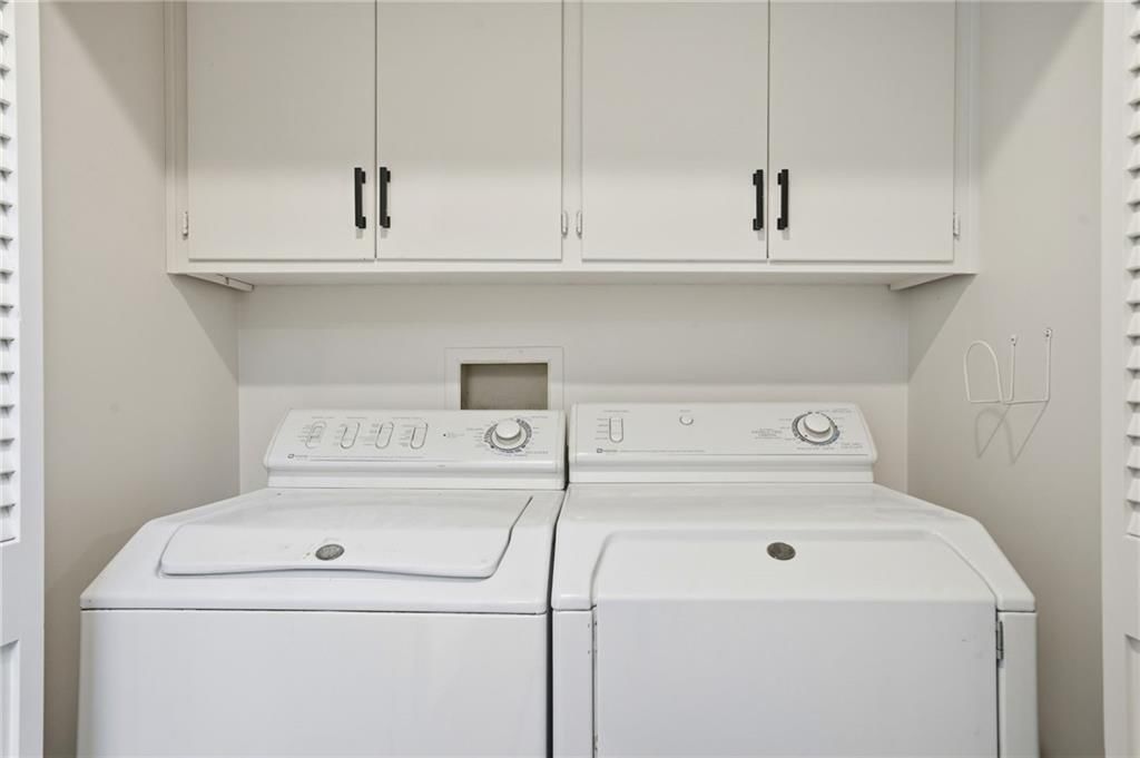 12871 Cambridge Terrace — photo 29