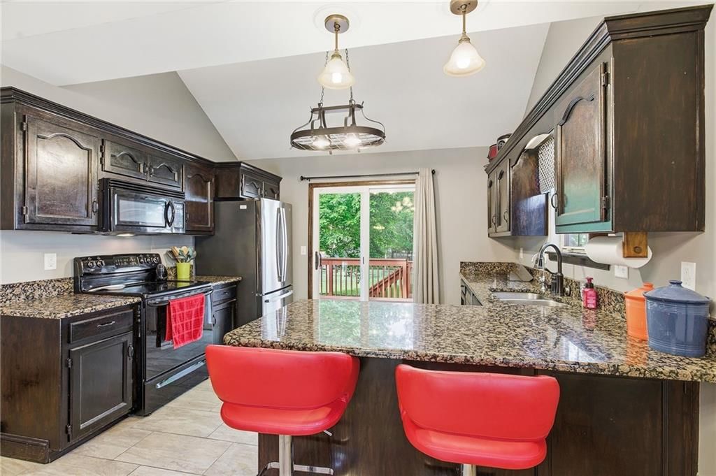 1005 NW PENNINGTON Place — photo 12