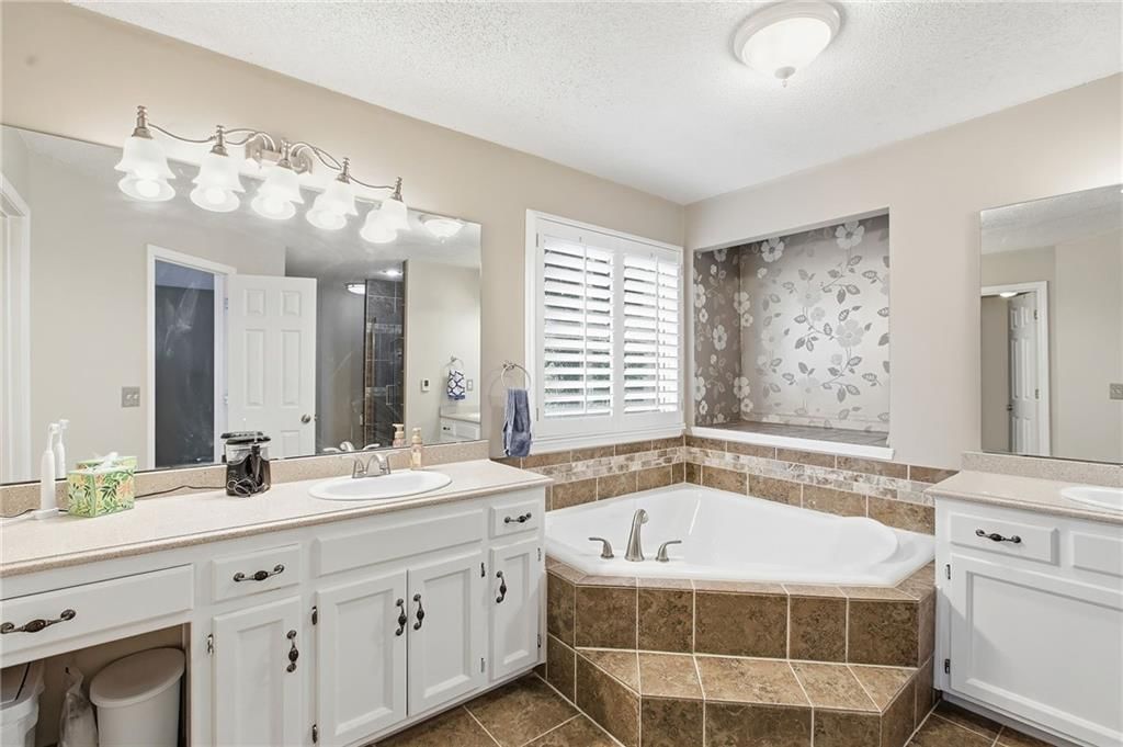 1005 NW PENNINGTON Place — photo 20