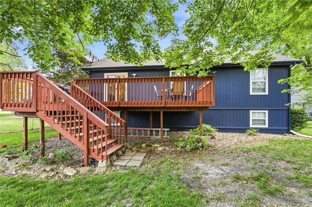 1005 NW PENNINGTON Place — photo 31