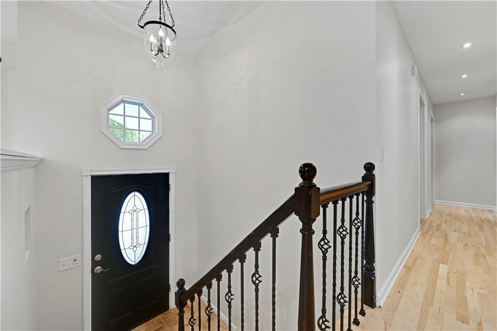 15604 W 151st Terrace — photo 5