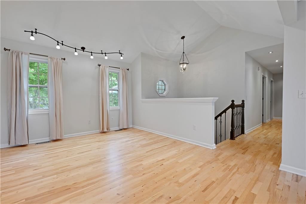 15604 W 151st Terrace — photo 9