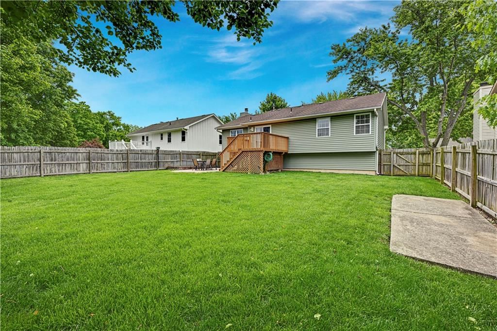 15604 W 151st Terrace — photo 35