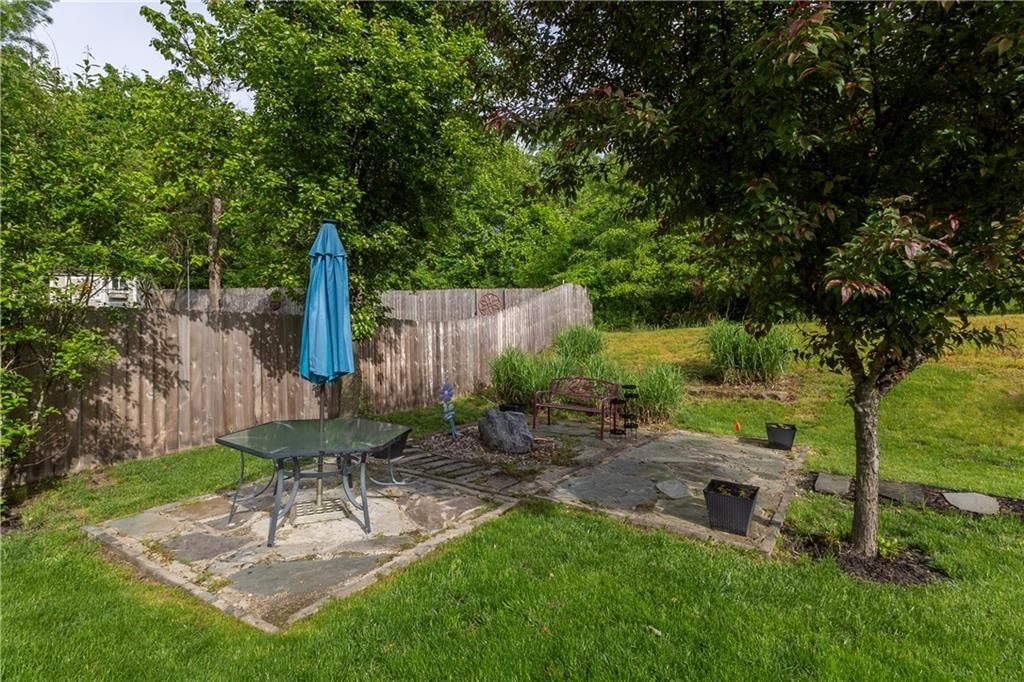 5005 NW Flintridge Drive — photo 6