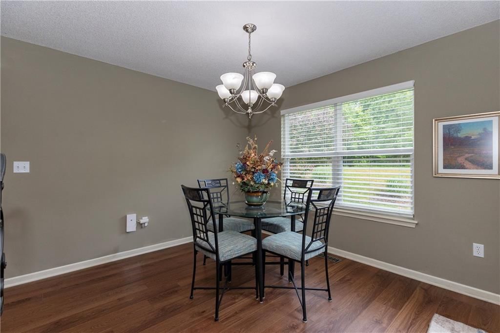 5005 NW Flintridge Drive — photo 17