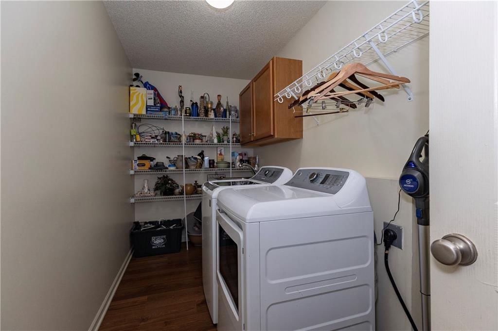5005 NW Flintridge Drive — photo 25