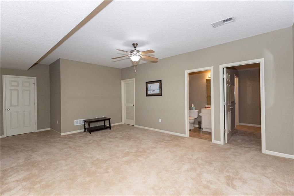 5005 NW Flintridge Drive — photo 44