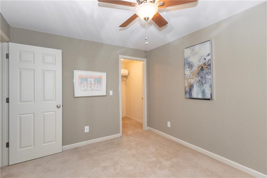 5005 NW Flintridge Drive — photo 48