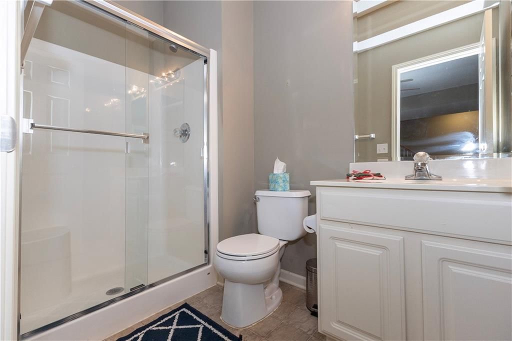 5005 NW Flintridge Drive — photo 50