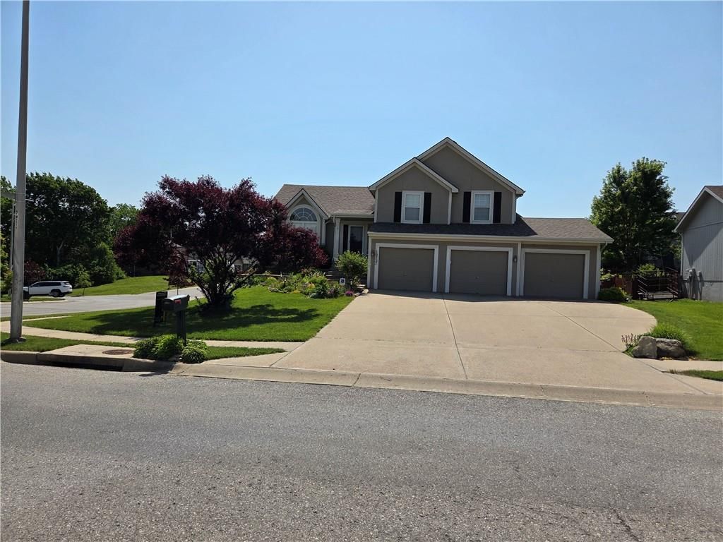 10727 N LANE Avenue — photo 5