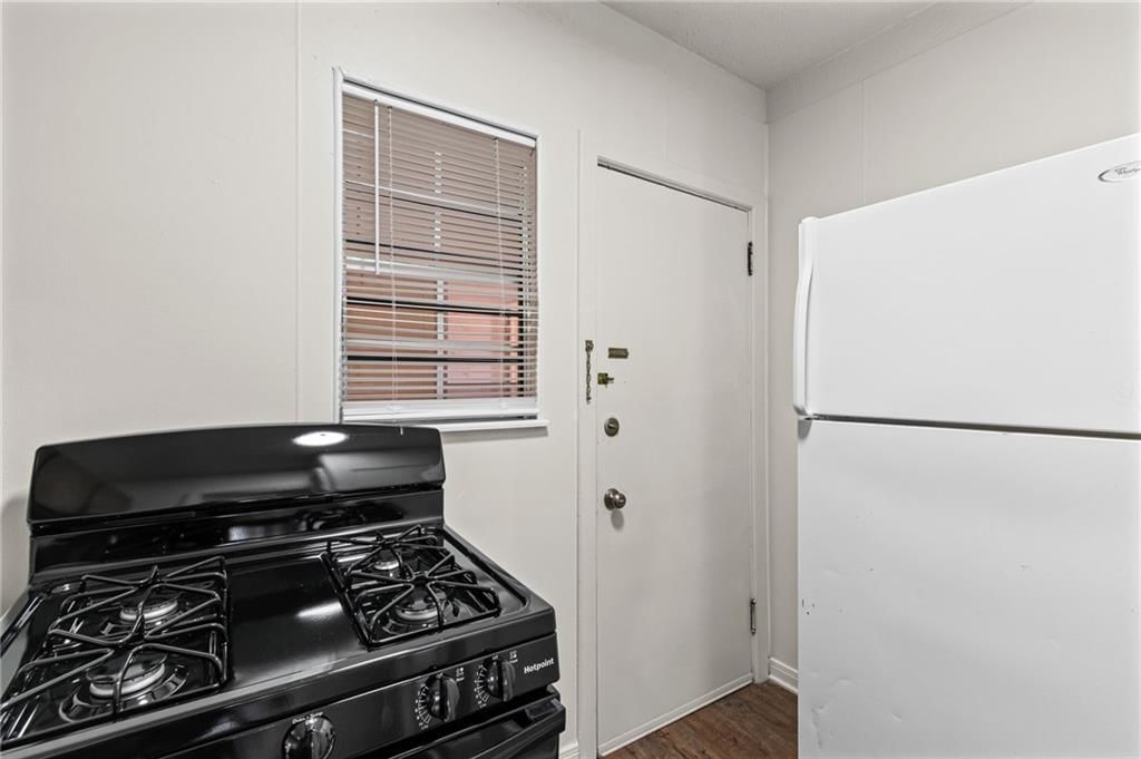 1316 Admiral Boulevard — photo 13