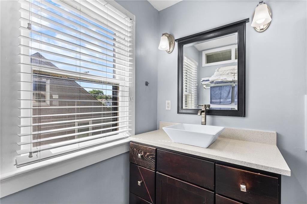 1513 TAUROMEE Avenue — photo 30