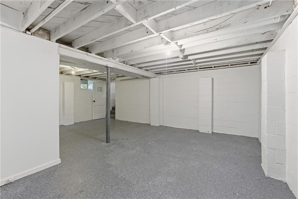 6224 Longwood Avenue — photo 28
