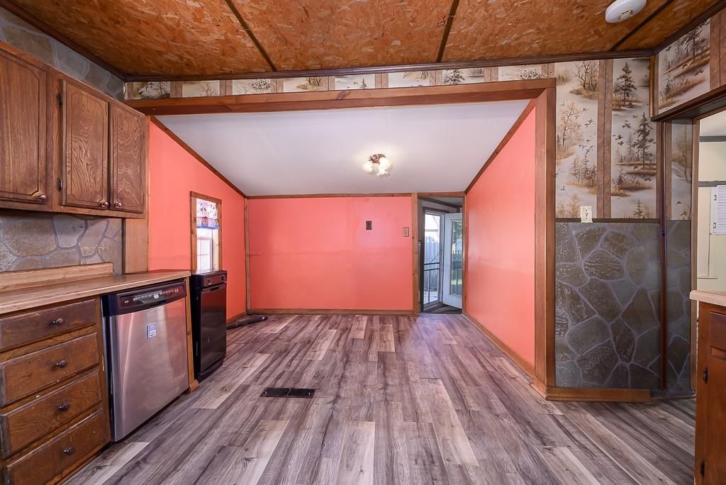 124 Gould Street — photo 8