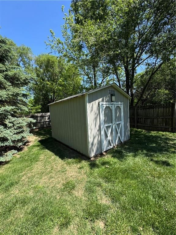 9704 HURRELBRINK Road — photo 9