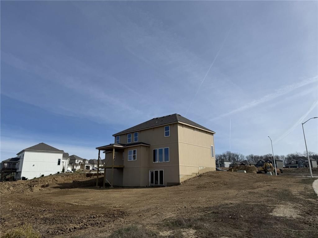 9002 N Denver Avenue — photo 2